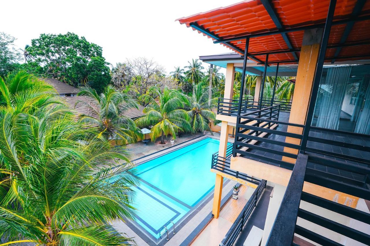 Sun Ray Rest House Passikudah ภายนอก รูปภาพ