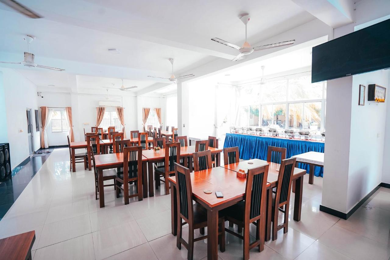 Sun Ray Rest House Passikudah ภายนอก รูปภาพ